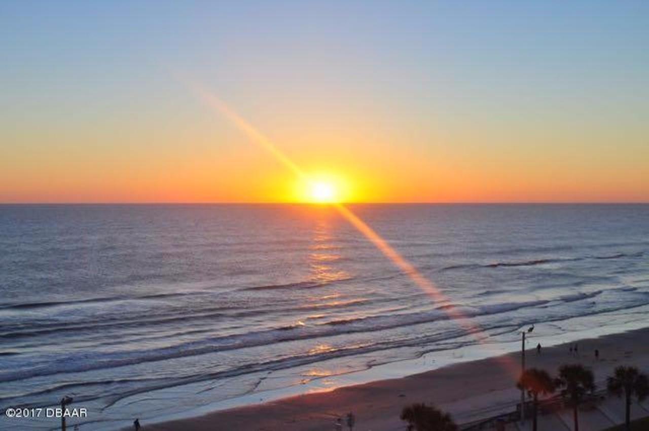 Ocean Walk Resort Fabulous Ocean Front View Daytona Beach Exterior photo